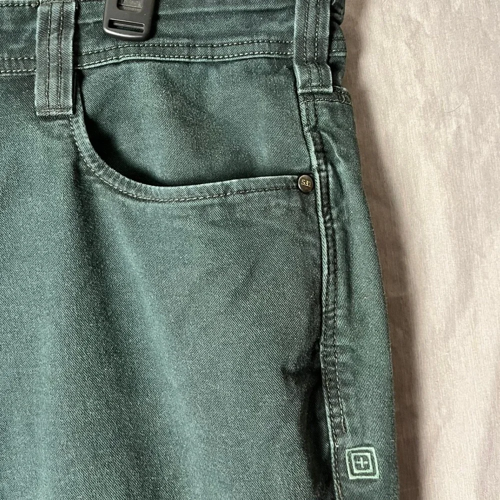 5.11 Tactical these 11
